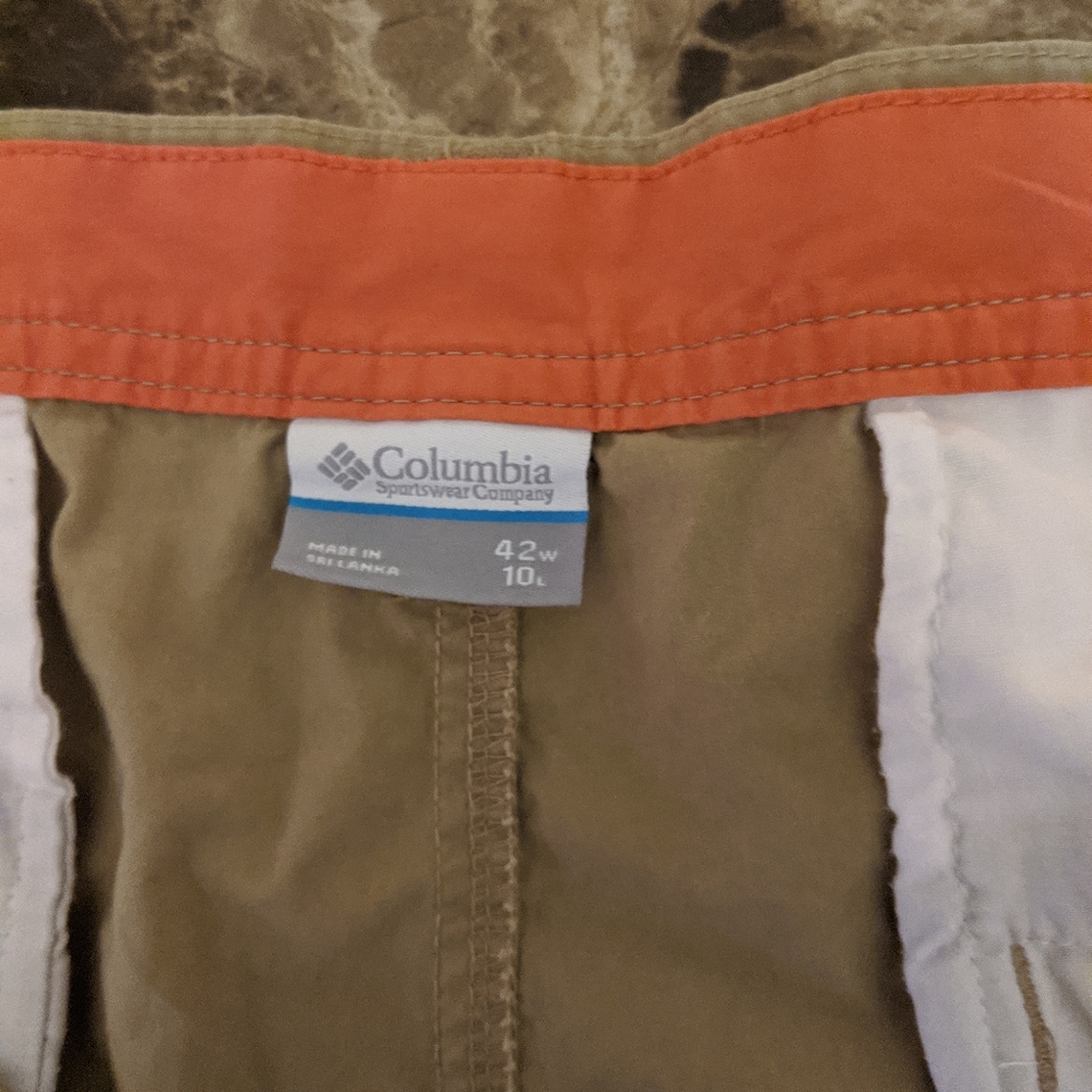 Orange and Tan Columbia Short. Awesome find